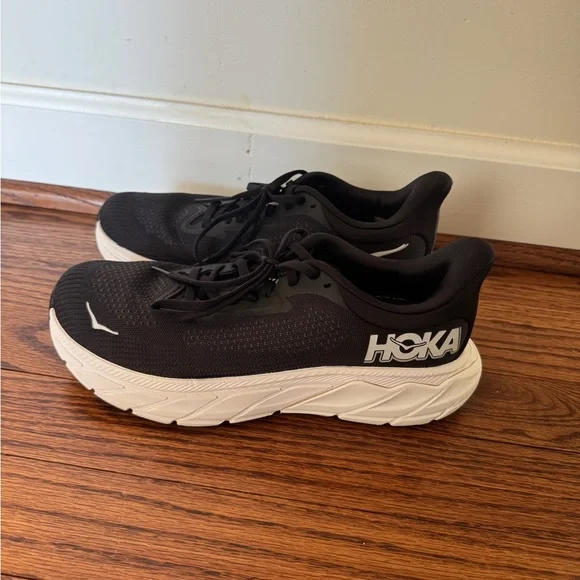 Hoka ARAHI 7, SIZE 7.5 WIDE - Picture 2 of 7
